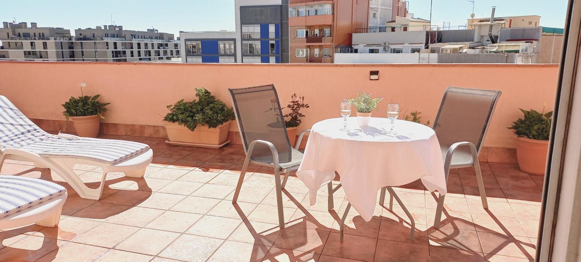 Апартаменты Cozy And Sunny Penthouse Fira Bcn Оспиталет-де-Льобрегат Экстерьер фото